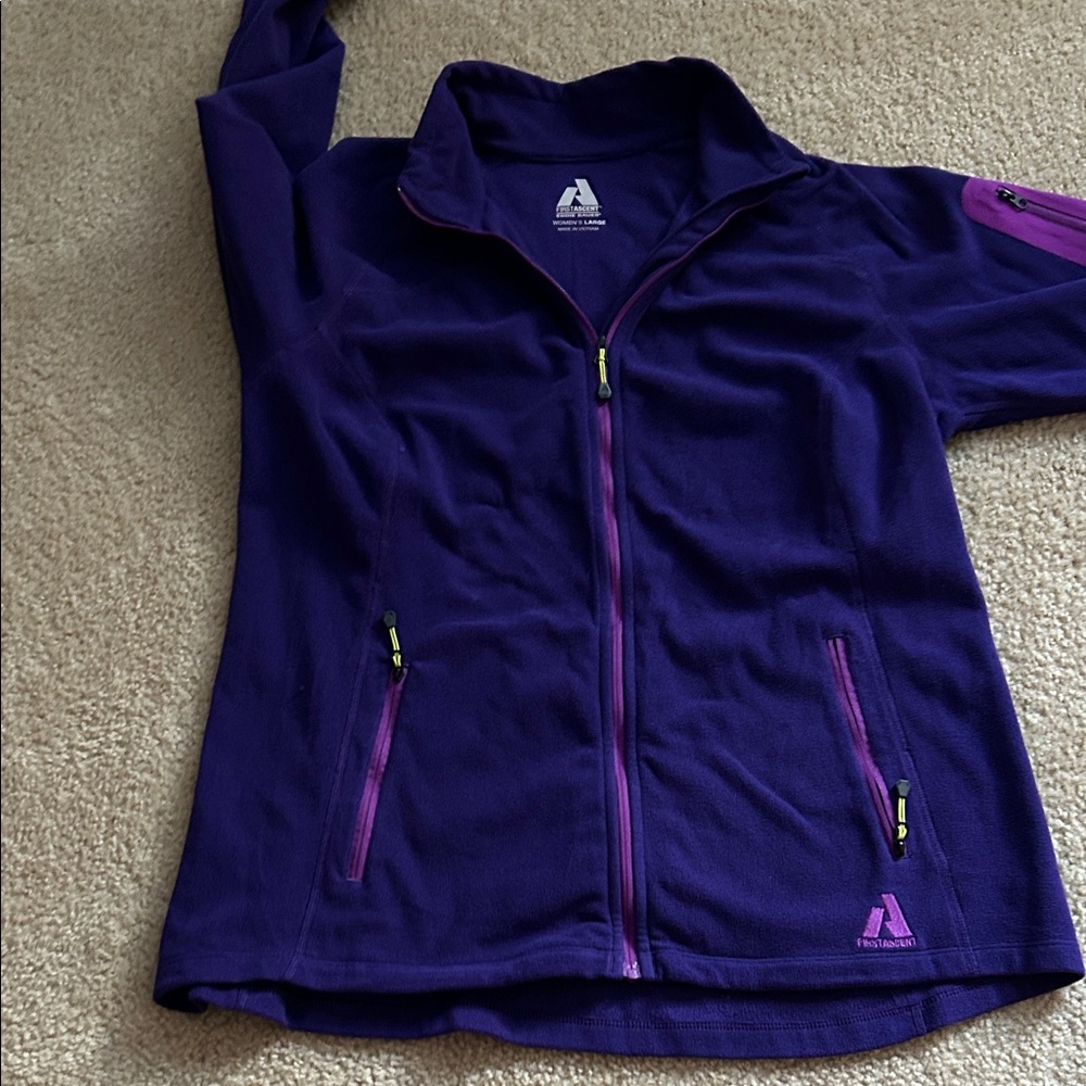 Eddie Bauer Ascent Purple Fleece jacket